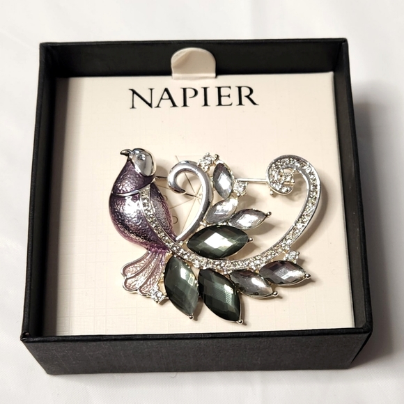 Napier Jewelry - Napier Bird Brooch NWT